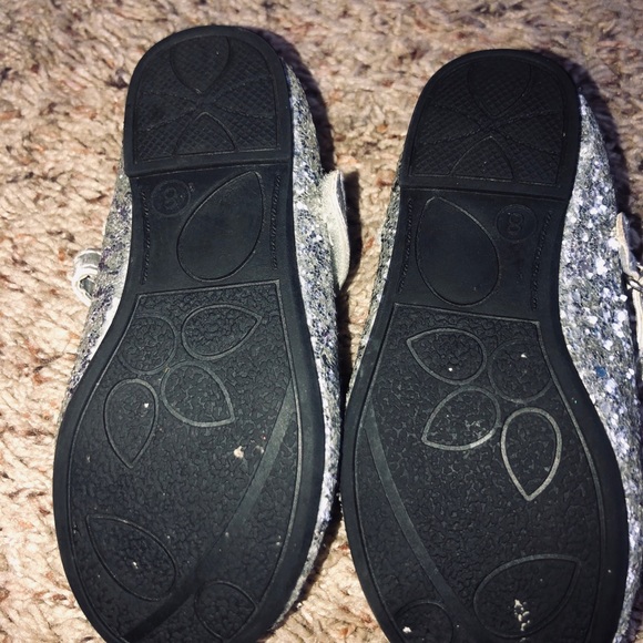 Dress shoes - Picture 2 of 5